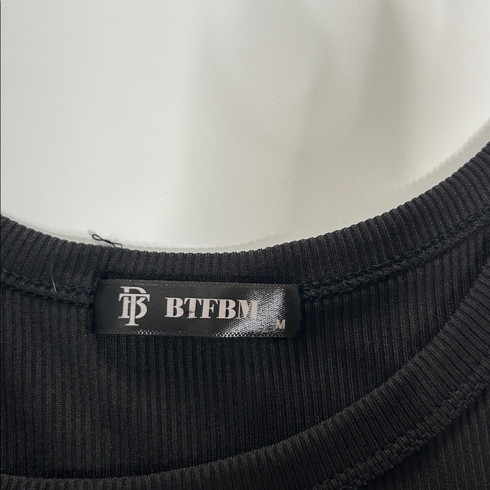BTBFM Black Ribbed Top - Picture 2 of 4